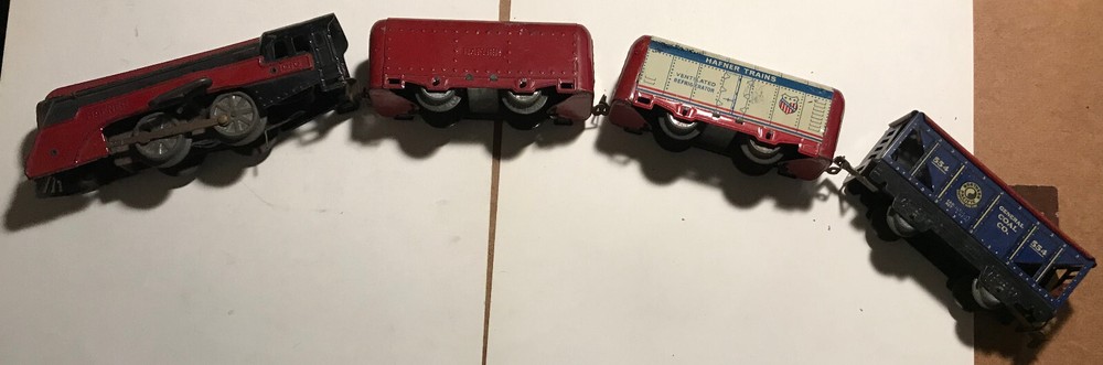 Vintage Hafner Wind Up Train Set 1010 Locomotive Tender + 2 Cars O Gauge