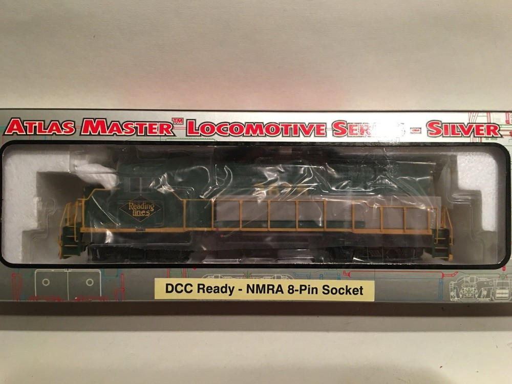 HO Atlas Master Series Reading GP40-2 Diesel Locomotive RDG #3675 WEATHERED