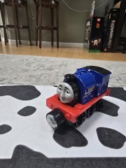 Thomas & Friends Take-n-Play Sir Handel Die-Cast Metal Train New magnet