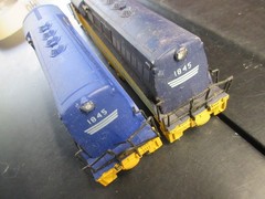 ho CHESAPEAKE & OHIO DIESEL LOCOMOTIVE SHELLS lot of 2 vintage LOT#40