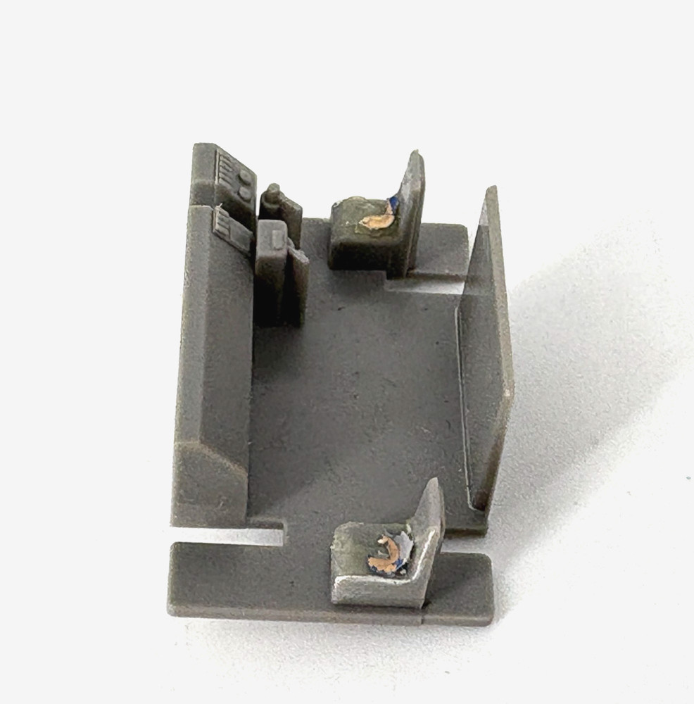 HO BLI Broadway Limited GE C30-7 Replacement Parts: Cab Interior Control Stand