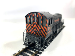 Atlas Denver & Rio Grande Switcher #105, HO scale (wrong box)