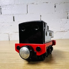 Freddie Thomas the Tank & Friends Take N Play Along Diecast Metal Push Trains