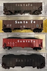 ATSF/Santa Fe – 8 Car Lot – 90/100 ton Coal Hoppers – Atlas/Micro-Trains