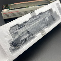 Atlas Master HO #8932 GP-40 Rich Fred& Potomac #124 DC/DCC dual mode Locomotive