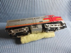 Aristo-Craft 2010 G Scale Santa Fe Alco FA-1 Diesel Locomotive Warbonnet G Scale