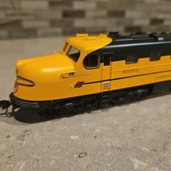 Life-Like PROTO 1000 Diesel Alco DL-109 Powered Chicago & North Western # 5007A