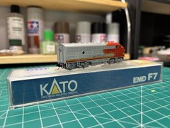 Kato 176-211 ATSF Santa Fe EMD F7A Diesel Locomotive N Scale