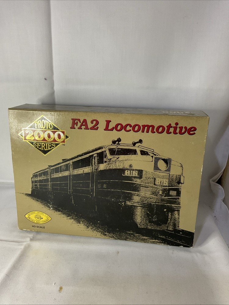 Life-Like Proto 2000 HO Scale Erie FA2 Locomotive Engine 737-D