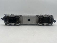 LIONEL POSTWAR 2343C SANTA FE F-3 “B” UNIT DIESEL – NON-POWERED