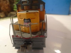 BACHMANN HO SCALE UNION PACIFIC GP 40 DIESEL LOCOMOTIVE DCC ON BOARD 5-202-3-5