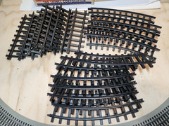 LIONEL G-SCALE EZTEC TRAIN TRACK, SCIENTIFIC TOY, LOT OF 19 PIECES, NP EXPRESS
