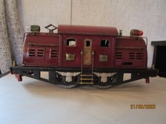Lionel, Standard Gauge, 380 Maroon Loco w/E in the door