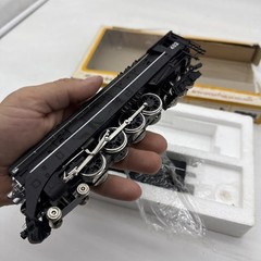 BACHMANN HO SP-WP 4-8-4 WESTERN PACIFIC DAYLIGHT OPERATING HEADLIGHT