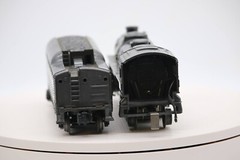Lionel 8141 Pennsylvania 2-4-2 Steam Engine w/ Pennsylvania Sound Tender O Gauge