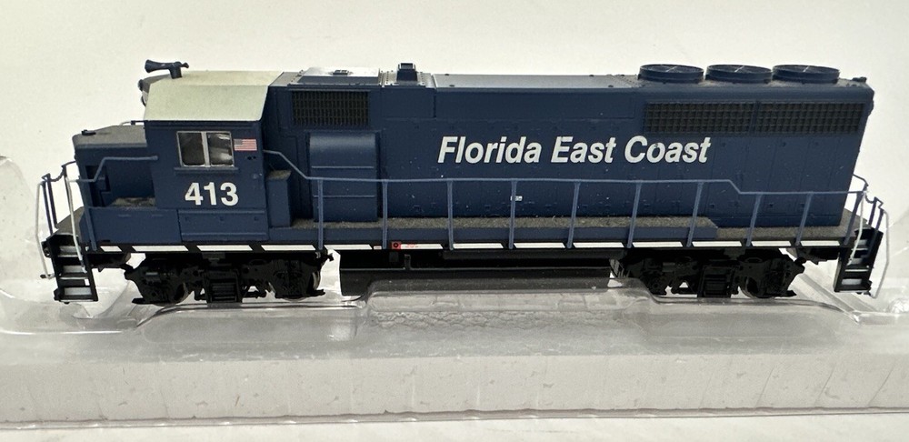 Athearn HO 79687 Florida East Coast GP 40-2 #413