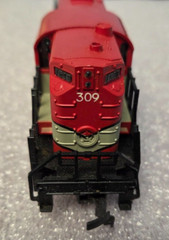 GREEN BAY ROUTE 309 DIESEL LOCOMOTIVE – LIFE LIKE – 2870