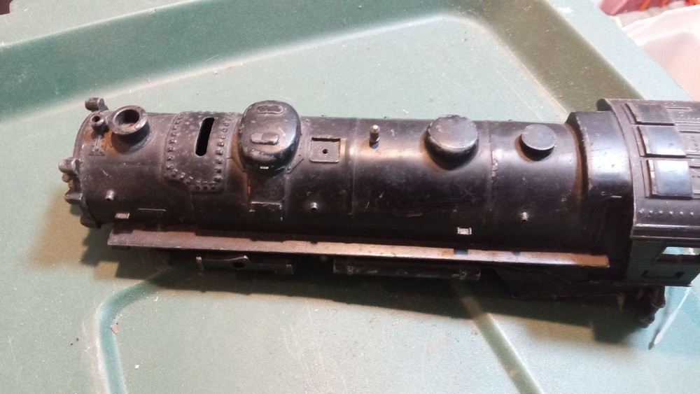 VINTAGE LIONEL O GAUGE DIECAST METAL ENGINE SHELL