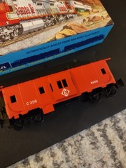 Bachmann Spectrum Erie Lackawanna Ho Scale SD-45 Locomotive And Atheann Caboose