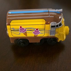 TOMY Frostini Trackmaster Diesel Locomotive Engine Yellow/Brown DC Analog