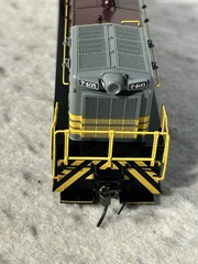 Nice Rapido Canadian Pacific RR SW-9 Switcher Engine #7402 DCC/Sound HO