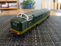 Vintage OO/HO scale LIMA Class 55 Deltic Meld D9003 Diesel Locomotive