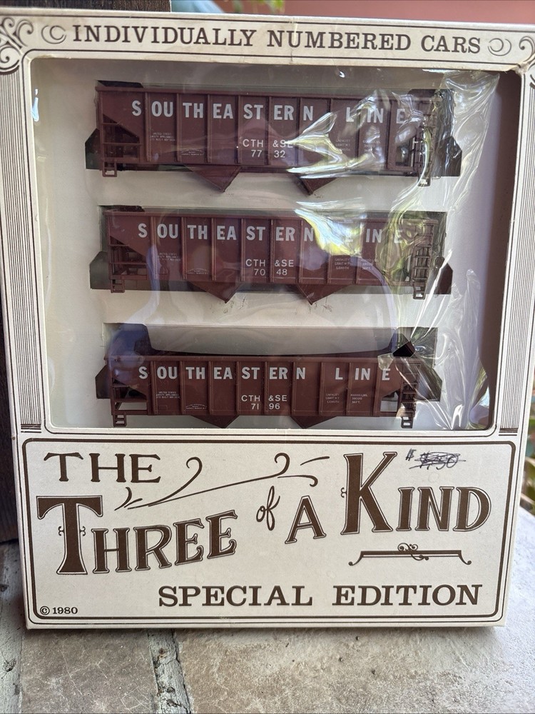 Train Miniature Bev-Bel HO 3 Pack CTH&SE 2 Bay Hoppers Three Of A Kind NIB READ
