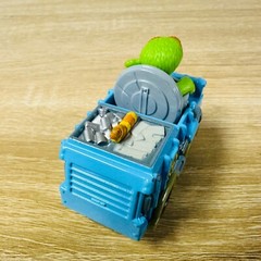 Oscar the Grouch Garbage Rubbish Truck Blue Go Kart Sesame Street Diecast Push