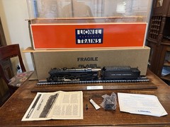 Lionel 6-18005 O NYC 4-6-4 700E Hudson Steam & Tender #5340 w/ Display Case