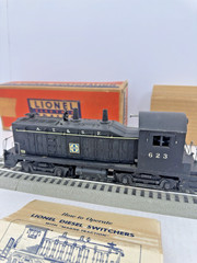 Post war vintage Lionel #623 Santa Fe Diesel Switcher Locomotive WORKS Complete
