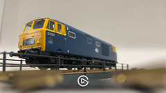 Heljan 3535 Class 35 Hymek D7058 BR Blue With Full Yellow Ends DCC Ready Lights