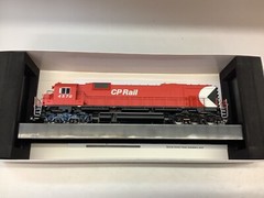 Bowser #248256 HO scale “CP Rail” M630 5 stripe Analog DCC READY Rd. #4570