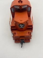 HO Scale DCC Ready Walthers EMD GP9 PH II Illinois Central #8030 910-10424