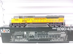 Kato Ho 37-6355, SD90/43MAC locomotive, Union Pacific 8105, DCC only