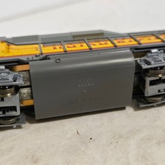 Atlas Kato 4728 N Scale Union Pacific EMD GP30 Loco. Runs.