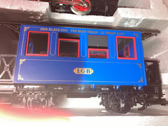 LGB G Gauge “The Blue Train” Loco, 2 Passenger Cars, 3 Figures, Track, Runs OB