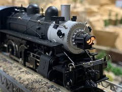 HO Scale 2-6-0 Mogul DC Steam Locomotive Oil Tender Missouri Pacific MP #7800