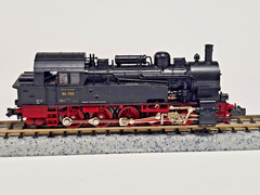 N SCALE FLEISCHMANN PICCOLO 7091 TANK STEAM LOCOMOTIVE DRG BR 94 733 W VIDEO