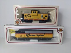 Bachmann HO Scale Trains EMD F9 Diesel Chessie No. 41-615-09 & No. 43-1007-17