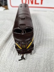 HO SCALE AHM Tempo Pennsylvania #9506 Locomotive 1141 Powered &Lights