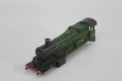Tri-ang TT Gauge T91 Windsor Castle Body X 2 plus Tender. TT gauge USED