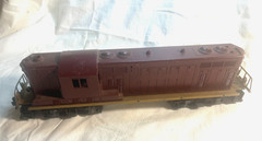 O-GUAGE, Lionel, GP7 Diesel Locomotive, Undecorated brown