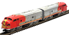 Z Marklin 8860 EMD F7A/F7A Santa Fe ATSF Diesel loco (Tested) MTL cplrs #7