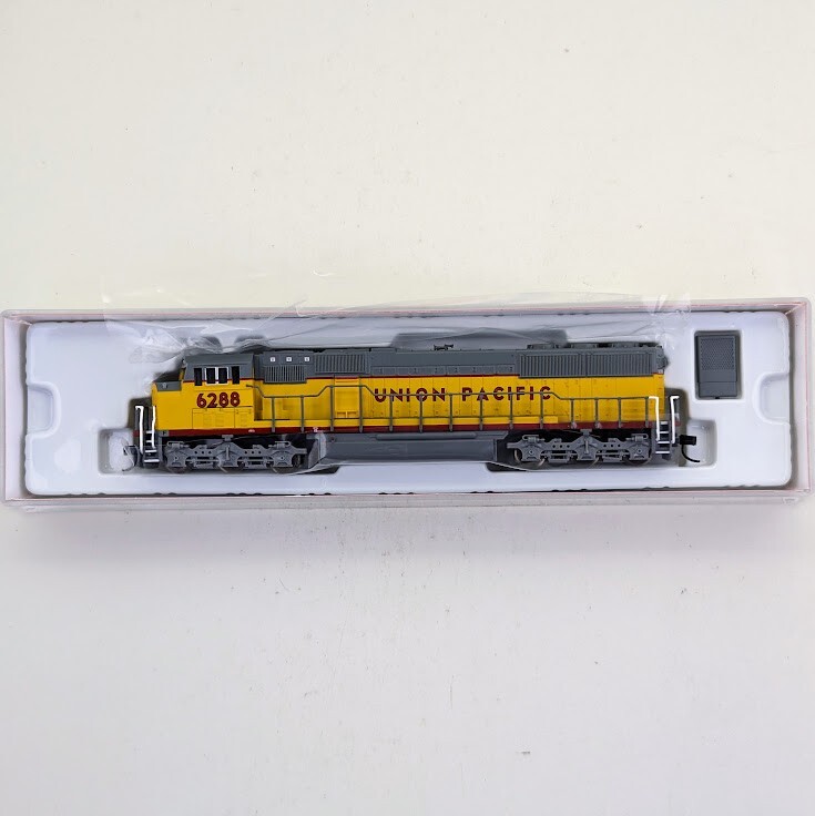 Atlas 49266 N Scale SD-60M Locomotive Decoder Ready – Union Pacific # 6288