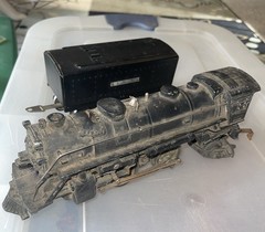Lionel No 229 2-4-2 Pre-war Steam Engine with a No. 1689W Tender Lot