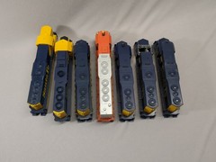 HO scale Athearn Blue Box 7 SANTA FE Locomotive Shells and 1 Dummy