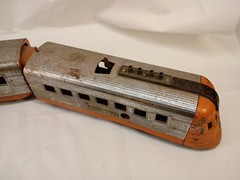 Vintage Lionel Lines Prewar Orange And Chrome Wind Up Streamliner Train Set