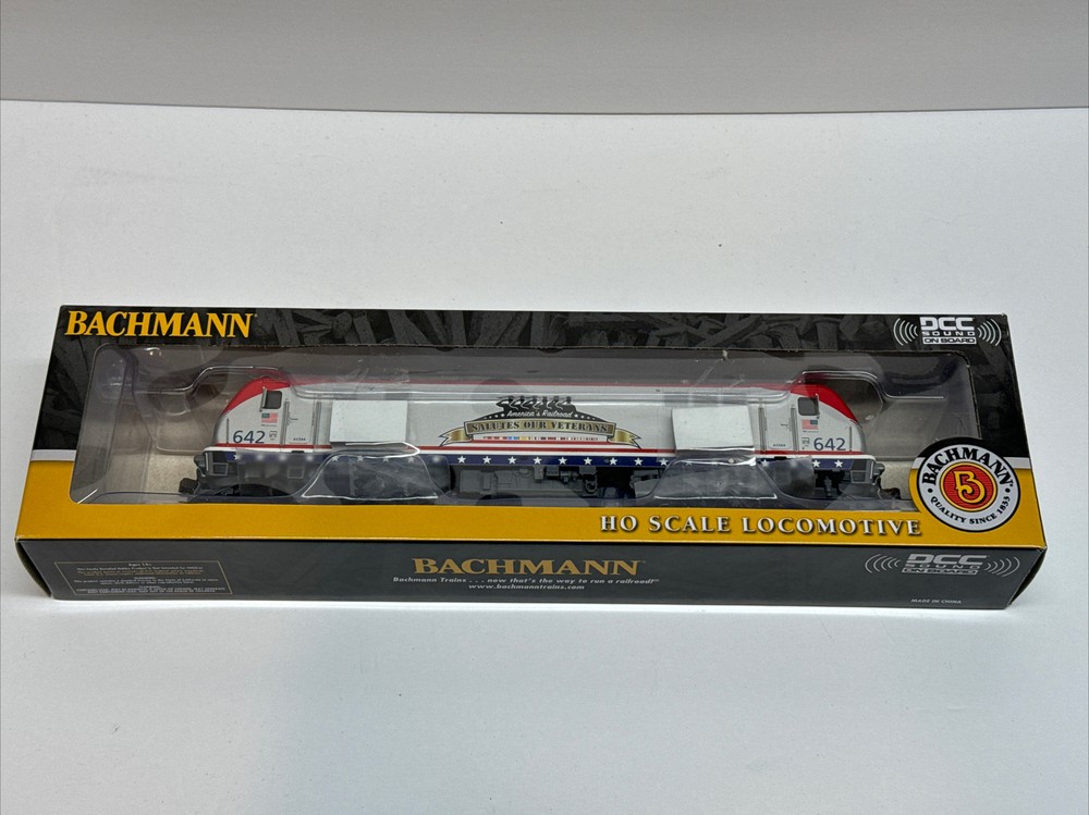 CUSTOM Ho Scale Bachmann 67403 Siemens Amtrak ACS-64 #642 Veterans Unit NEW