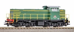 Piko Expert 52447 D141 1023 Green Livery With Yellow Stripes, Yellow Handrails
