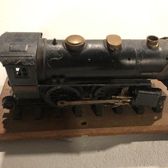 Antique Lionel 384-E Steam Locomotive Train Engine w/ Wooden Display Base